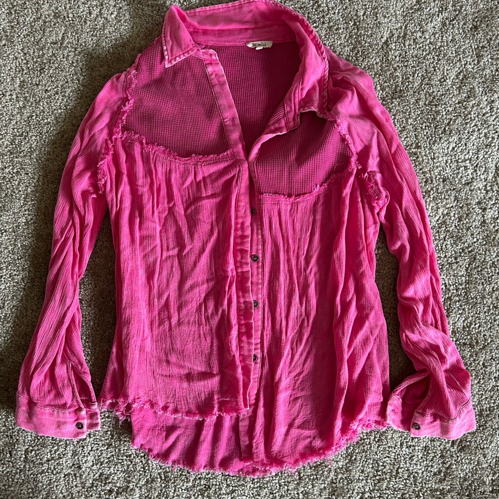 (SOLD) BUTTON DOWN TOP